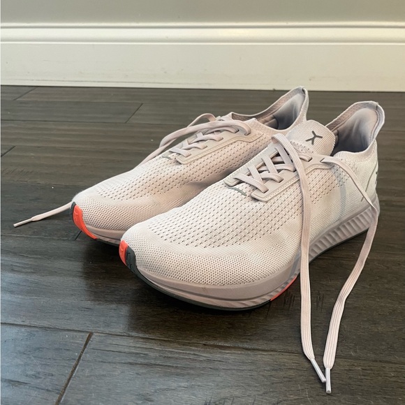 Flux Adapt Runner Women’s 12 | Dove color - Picture 4 of 7